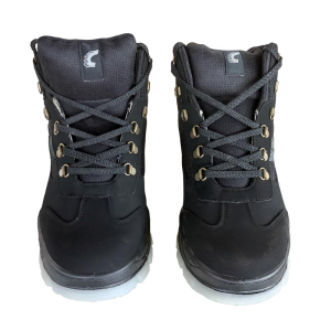 Trekking Shoes